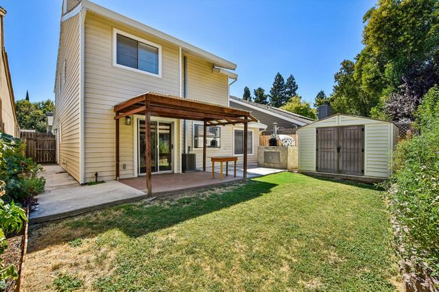 190 Saginaw Cir, Sacramento, CA 95833
