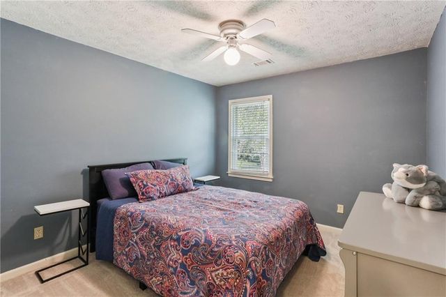 1375 Drakie SW Court, Lilburn, GA 30047