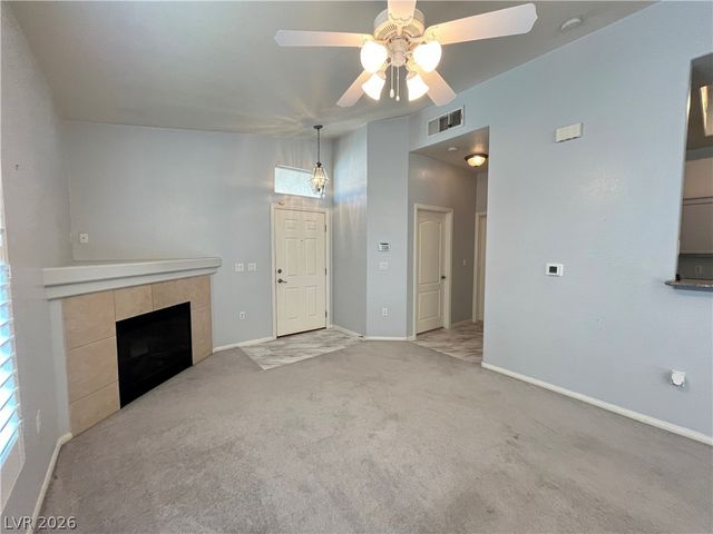 2305 West Horizon Ridge Parkway 2121, Henderson, NV 89052