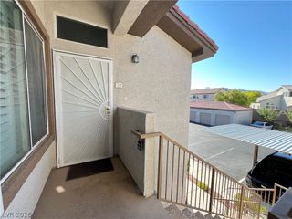2305 West Horizon Ridge Parkway 2121, Henderson, NV 89052