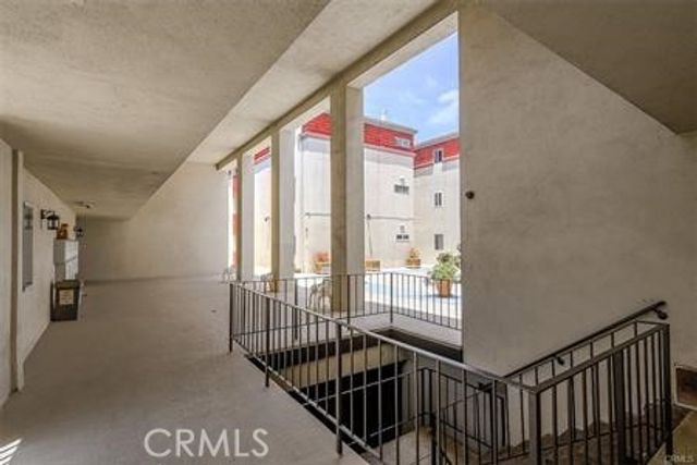 5651 Sumner 109, Culver City, CA 90230