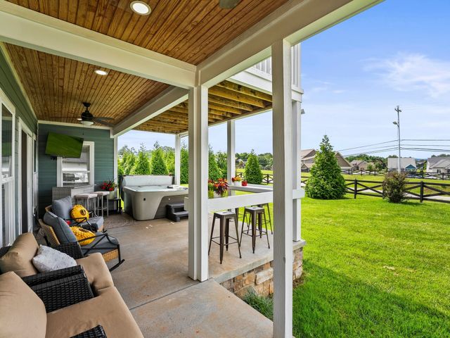 71 Windjammer Ct, Winchester, TN 37398