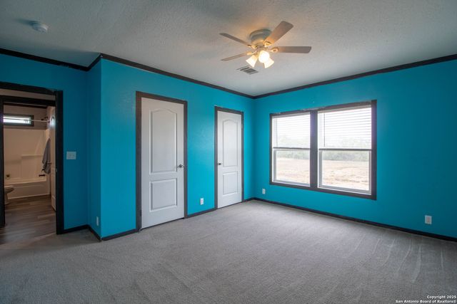 290 Lilly Bear Ln., Moore, TX 78057