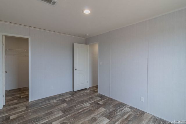 290 Lilly Bear Ln., Moore, TX 78057