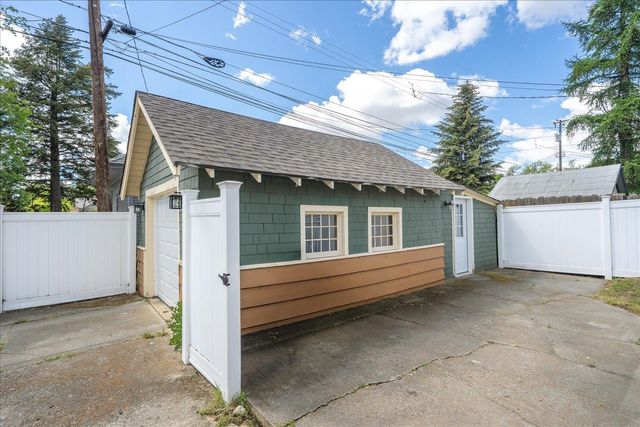 2903 W Sharp Ave, Spokane, WA 99201