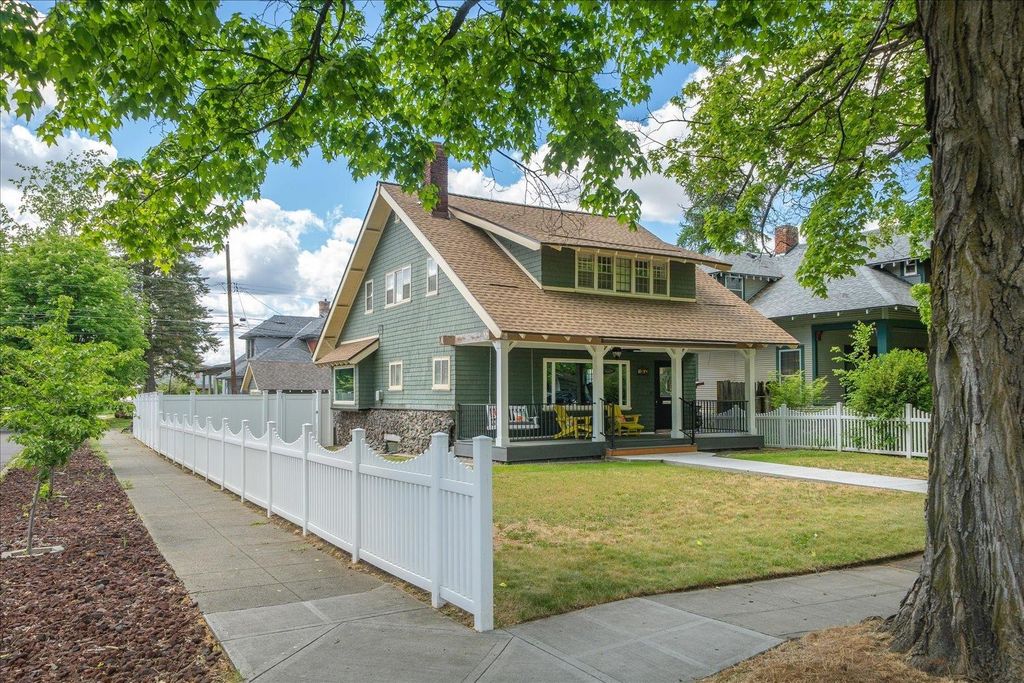 2903 W Sharp Ave, Spokane, WA 99201