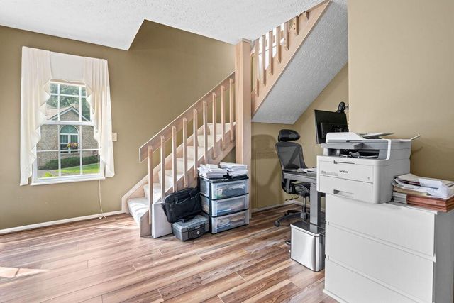 1275 Villa Oaks Court, Columbus, OH 43230