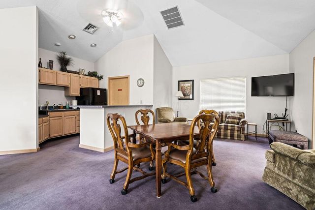 1275 Villa Oaks Court, Columbus, OH 43230