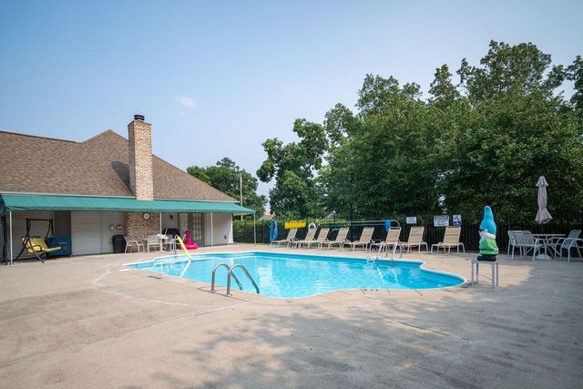 1275 Villa Oaks Court, Columbus, OH 43230
