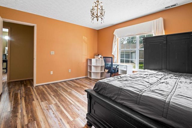 1275 Villa Oaks Court, Columbus, OH 43230