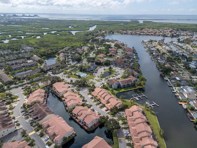 10417 SAINT TROPEZ PLACE 103, Tampa, FL 33615
