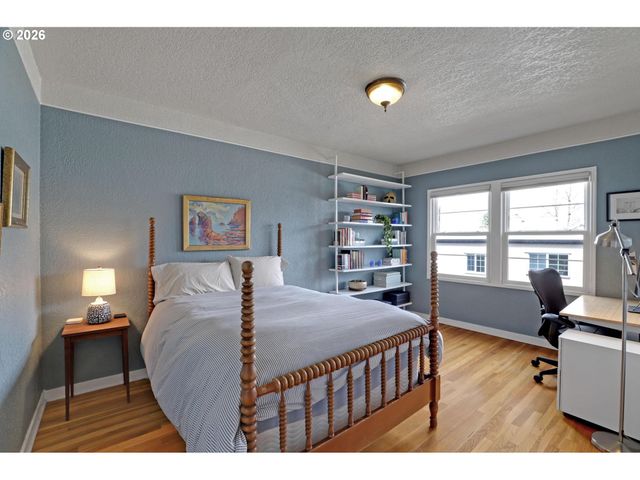 2025 Se CARUTHERS St 11, Portland, OR 97214