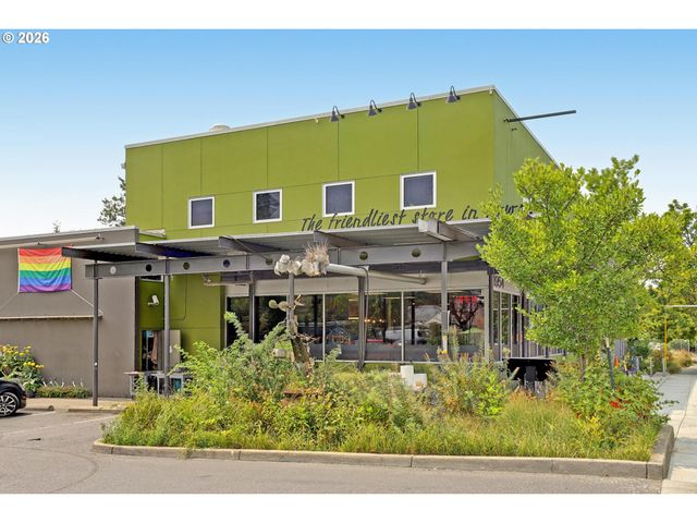 2025 Se CARUTHERS St 11, Portland, OR 97214