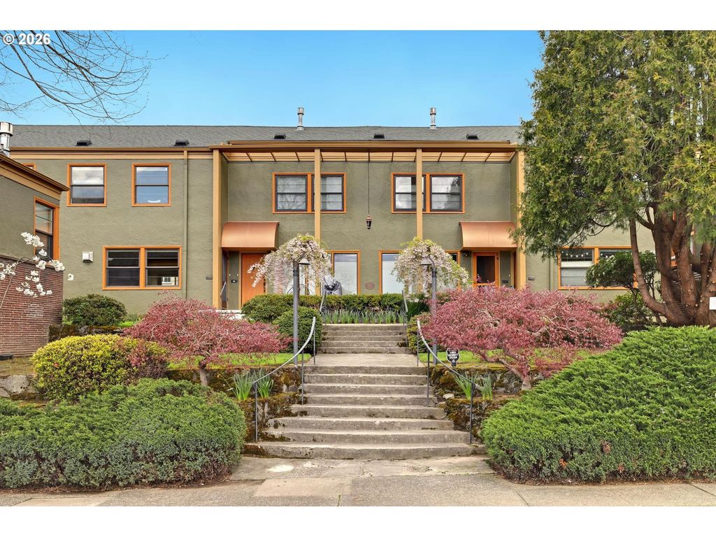 2025 Se CARUTHERS St 11, Portland, OR 97214