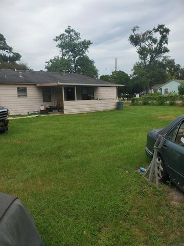 8038 Talton Street, Houston, TX 77028