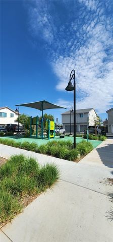 7044 Mallow dr 4, Fontana, CA 92336