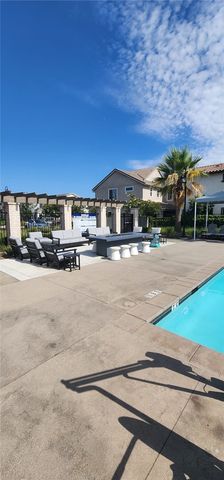 7044 Mallow dr 4, Fontana, CA 92336