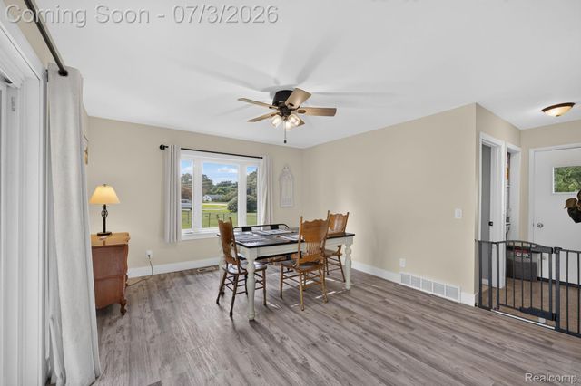 5355 N Seymour Road, Flushing Charter Township, MI 48433
