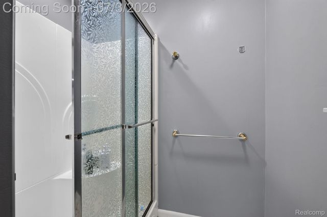5355 N Seymour Road, Flushing Charter Township, MI 48433