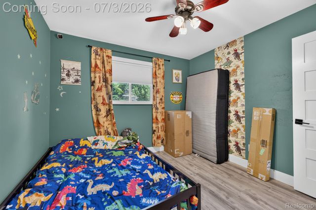 5355 N Seymour Road, Flushing Charter Township, MI 48433