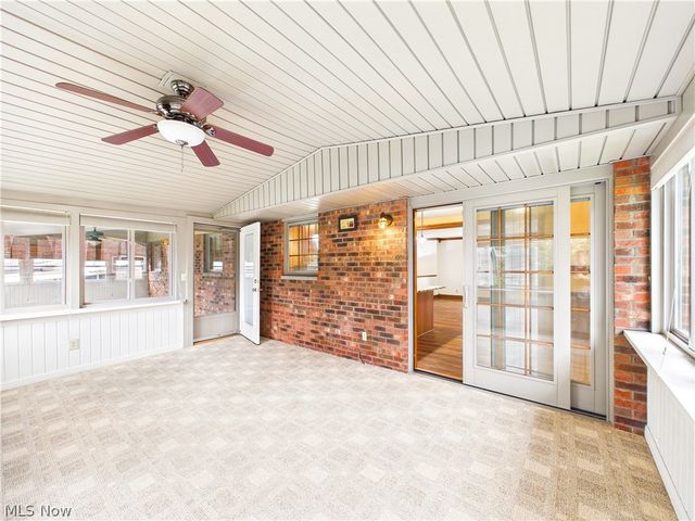 3206 Charles Drive, Vienna, WV 26105