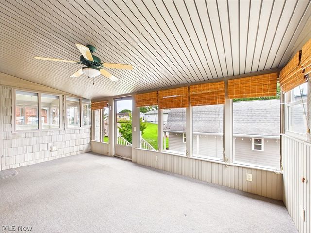 3206 Charles Drive, Vienna, WV 26105