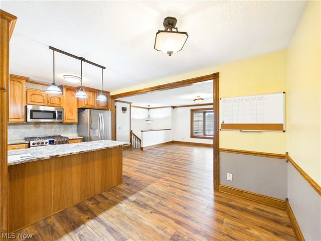 3206 Charles Drive, Vienna, WV 26105