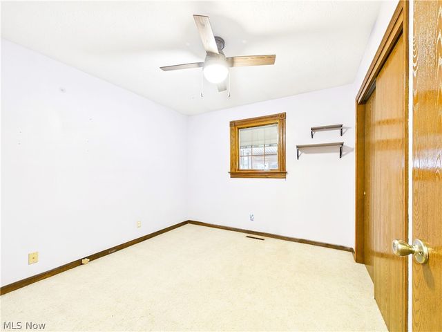 3206 Charles Drive, Vienna, WV 26105