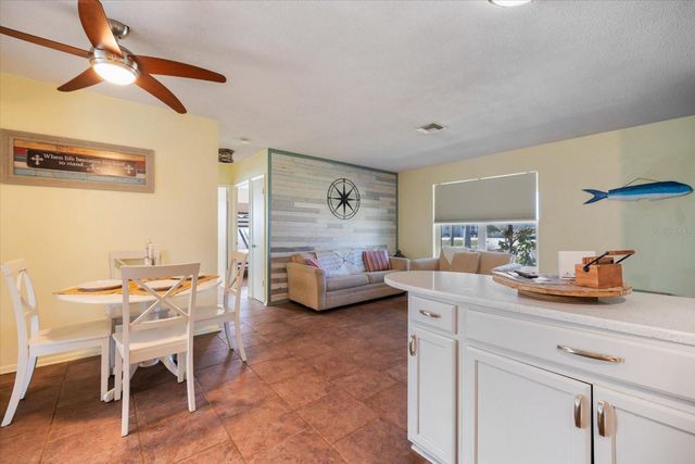 168 BUCKEYE AVENUE NW, Port Charlotte, FL 33952