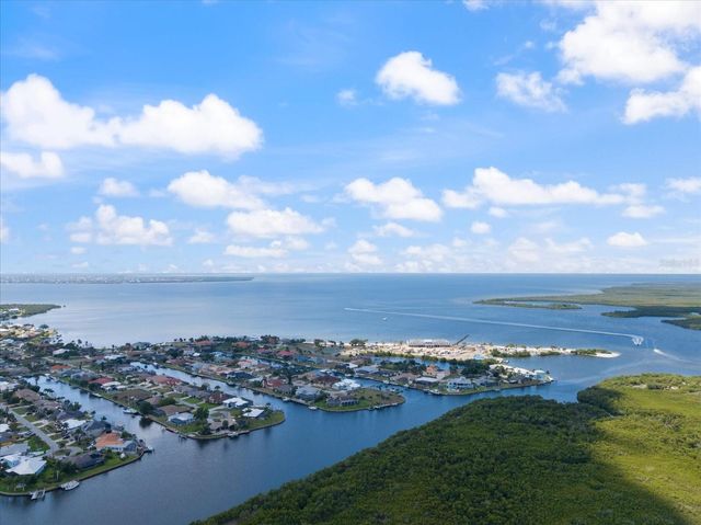 168 BUCKEYE AVENUE NW, Port Charlotte, FL 33952