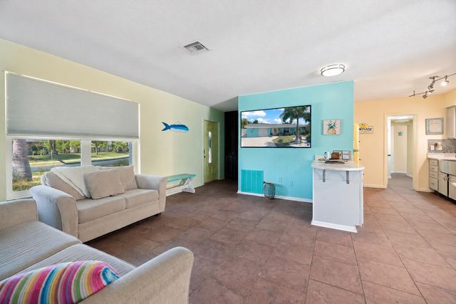 168 BUCKEYE AVENUE NW, Port Charlotte, FL 33952