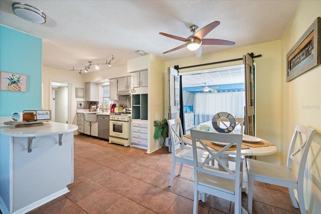 168 BUCKEYE AVENUE NW, Port Charlotte, FL 33952