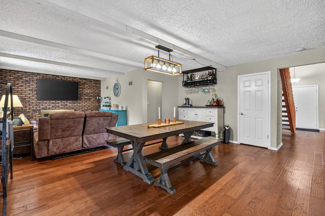 5245 170th Street, Oak Forest, IL 60452