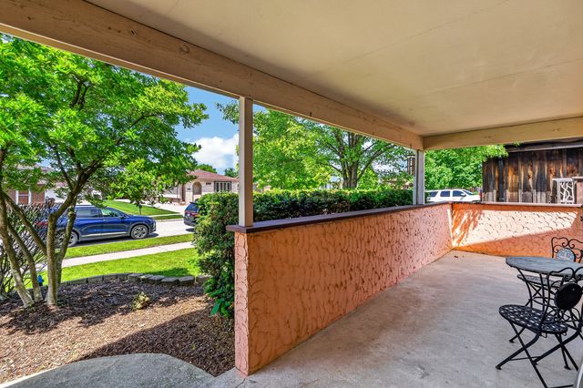 5245 170th Street, Oak Forest, IL 60452