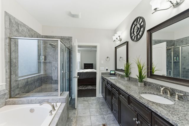 5177 Mountainbrook Cir, Hermitage, TN 37076