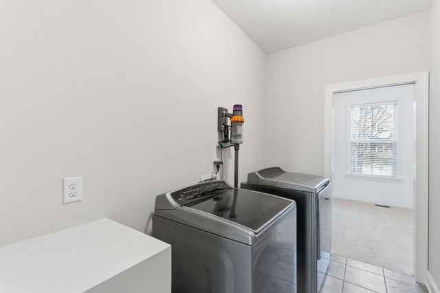 5177 Mountainbrook Cir, Hermitage, TN 37076