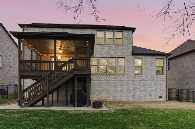 5177 Mountainbrook Cir, Hermitage, TN 37076