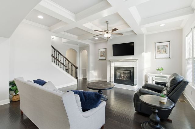 5177 Mountainbrook Cir, Hermitage, TN 37076