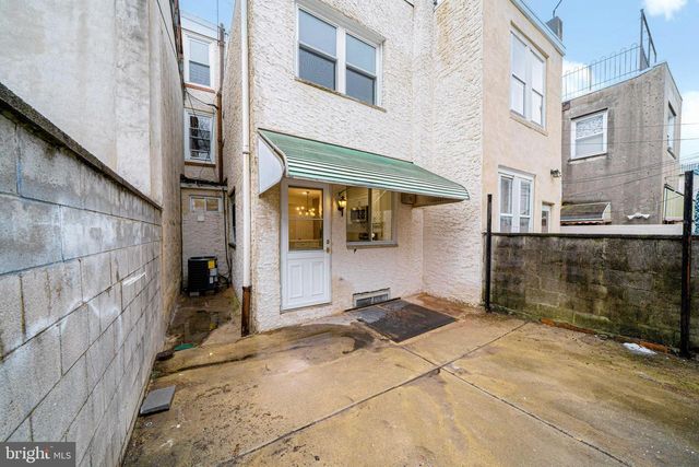 1226 S 6TH ST, Philadelphia, PA 19147