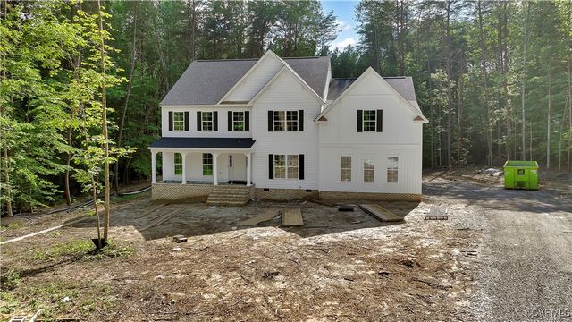 2935 Royal Virginia Ct, Louisa, VA 23093