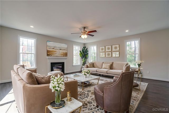 2935 Royal Virginia Ct, Louisa, VA 23093