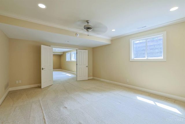 7919 Mitchell Farm Lane, Montgomery, OH 45242