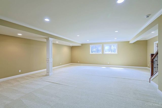7919 Mitchell Farm Lane, Montgomery, OH 45242