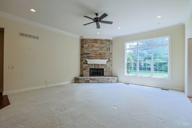 7919 Mitchell Farm Lane, Montgomery, OH 45242