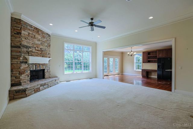 7919 Mitchell Farm Lane, Montgomery, OH 45242