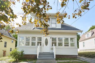 2154 12th Street SW, Akron, OH 44314