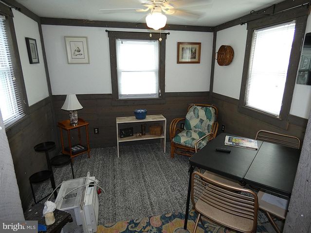 36 DALLAS DR, Grantville, PA 17028