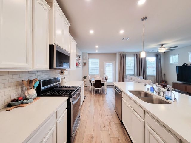 1510 Lakeline Oak Drive, Houston, TX 77084