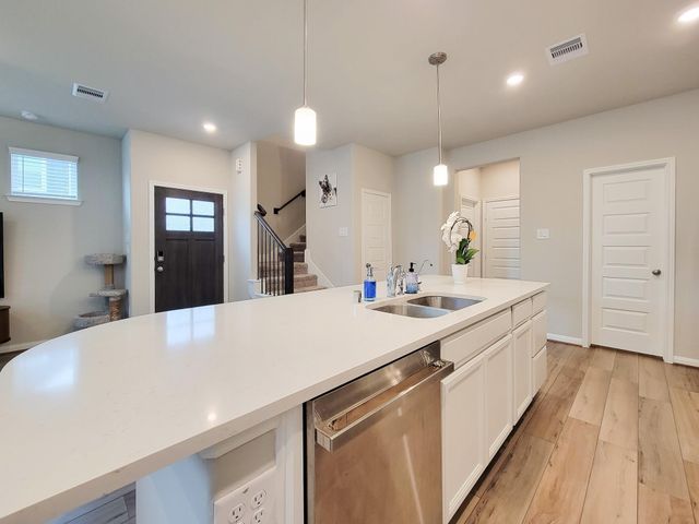 1510 Lakeline Oak Drive, Houston, TX 77084