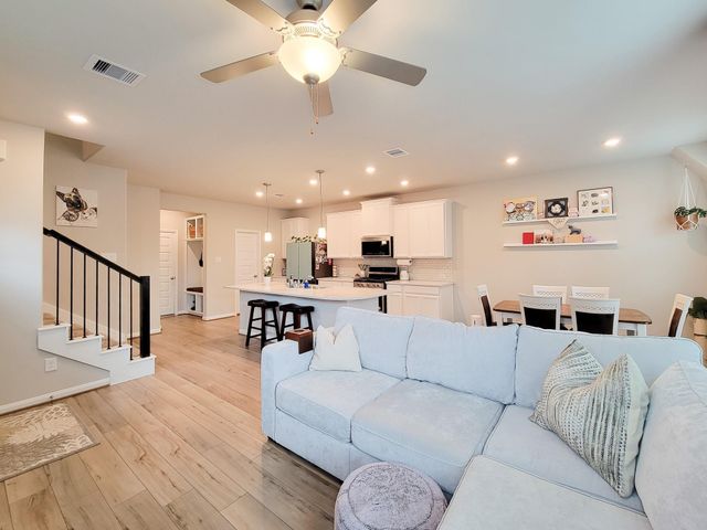 1510 Lakeline Oak Drive, Houston, TX 77084